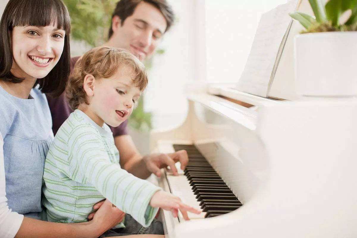 孩,子学,钢琴,的,常见问题,都有,哪些,一,、,学,钢琴, . 孩子学钢琴的常见问题都有哪些？