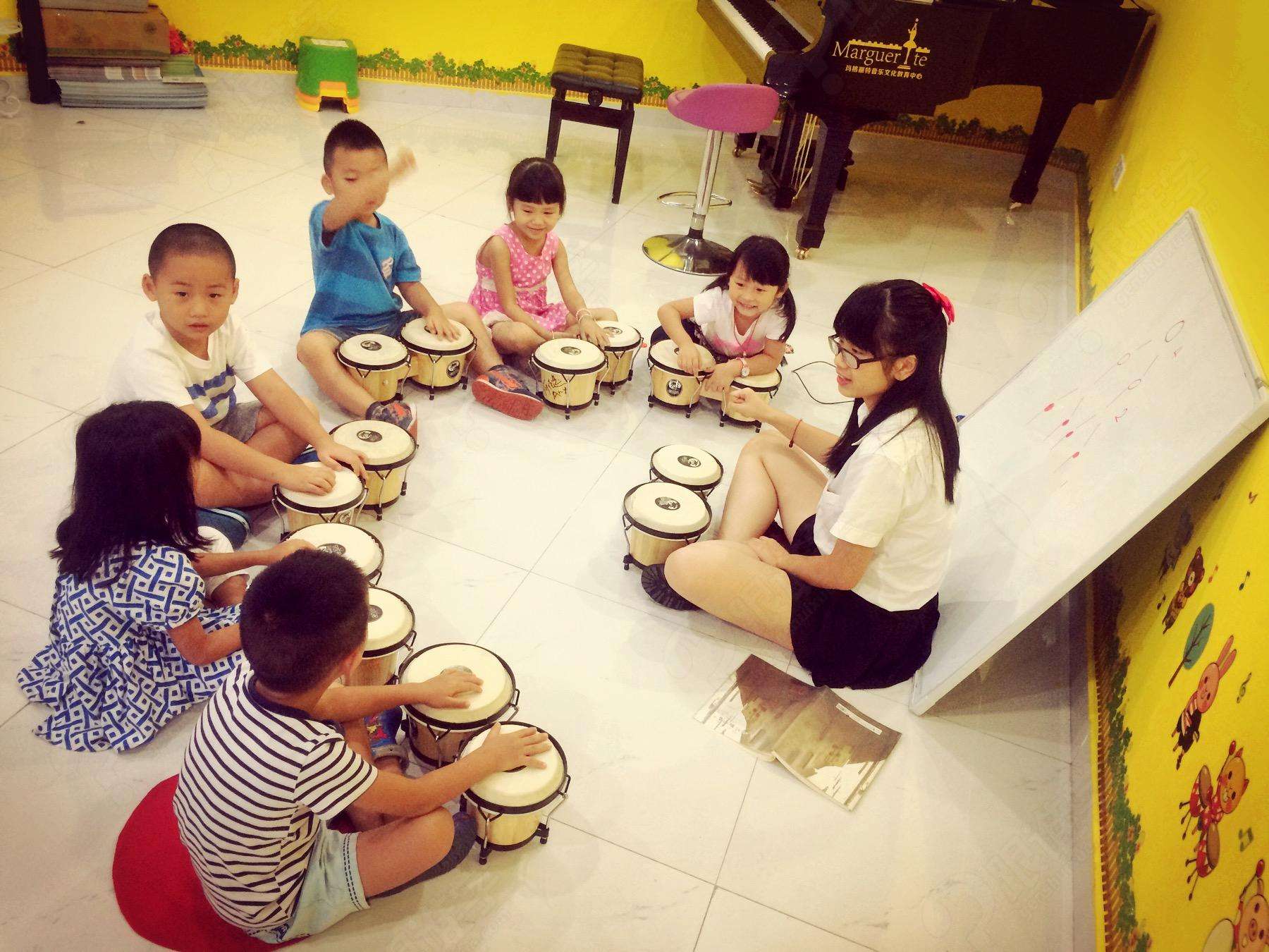 幼儿园,应该,如何,上好,音乐,课,音乐,使人,愉悦,小朋友 . 幼儿园应该如何上好音乐课？