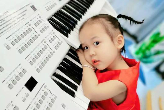 如何有效的对幼儿开展音乐教育？